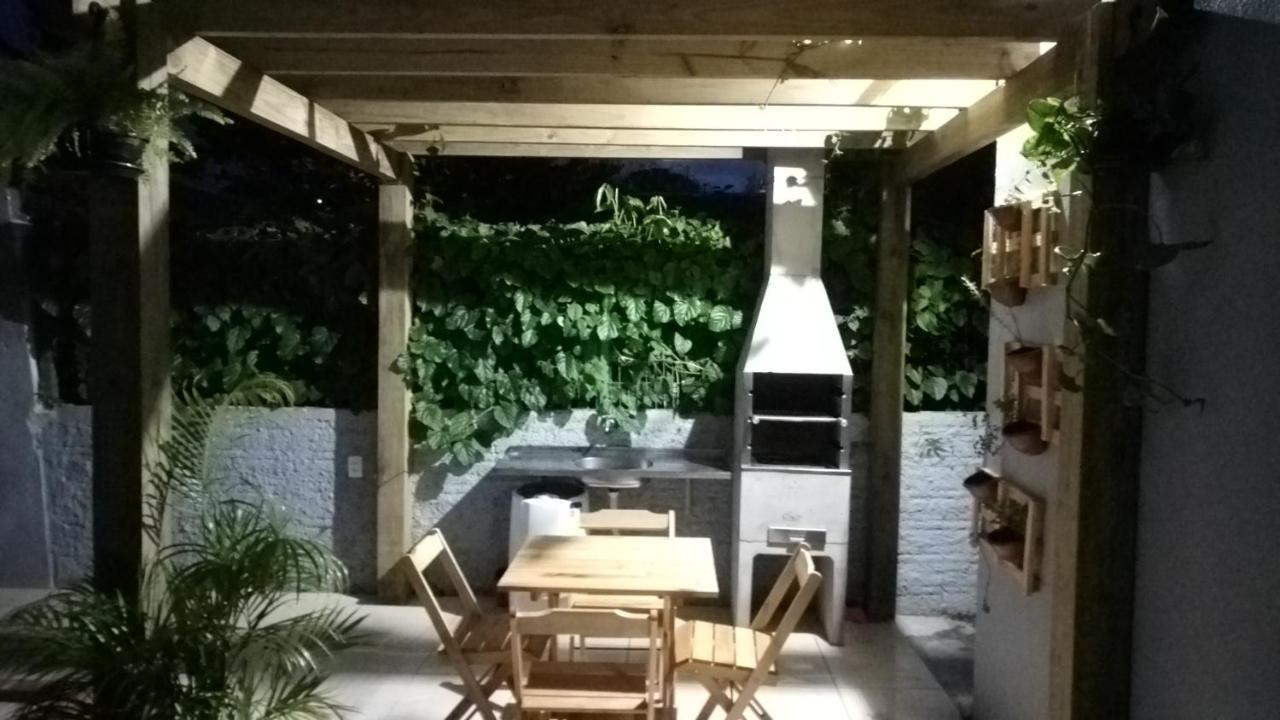 Residencial Bernardo, Meia Quadra Do Trapiche Florianópolis Extérieur photo
