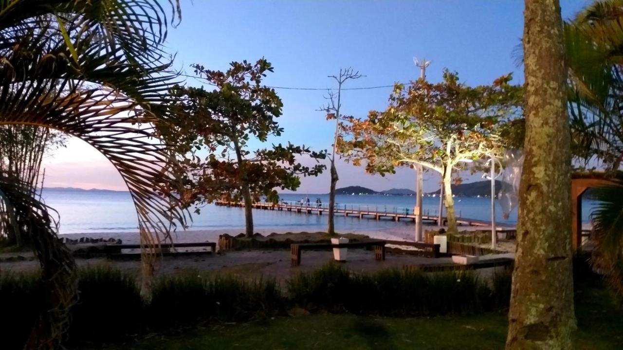 Residencial Bernardo, Meia Quadra Do Trapiche Florianópolis Extérieur photo